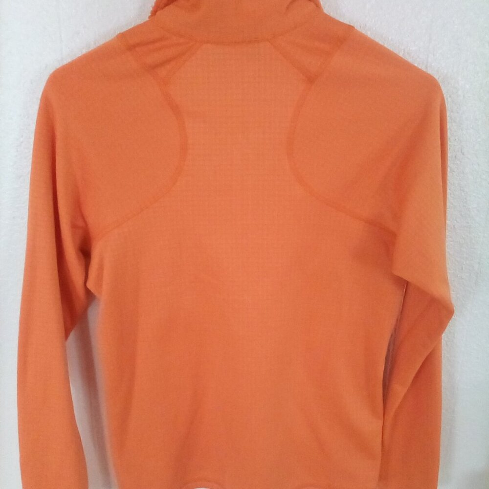 xs orange Patagonia long sleeve
